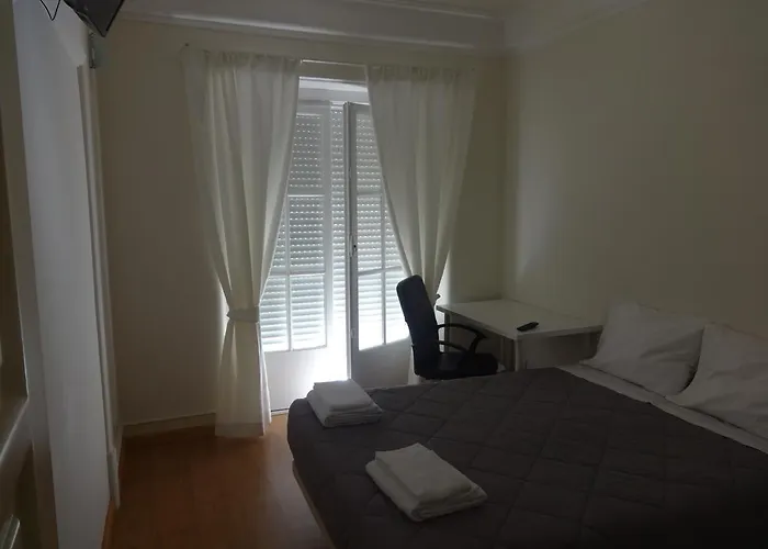 地铁阿拉米达住宅旅馆 招待所 Lisboa