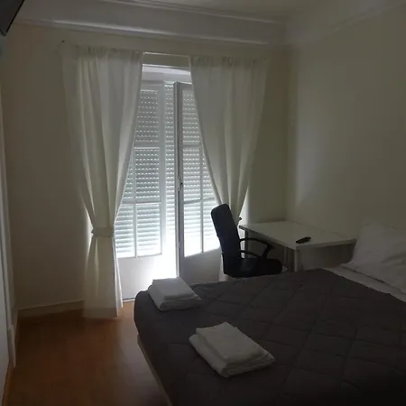 Metro-alameda Guest house Lisbon
