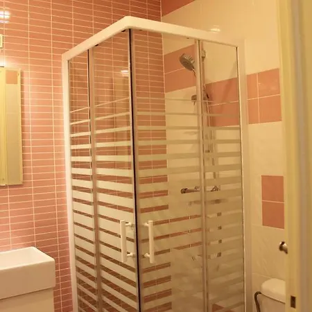 Metro-alameda Guest house Lisbon