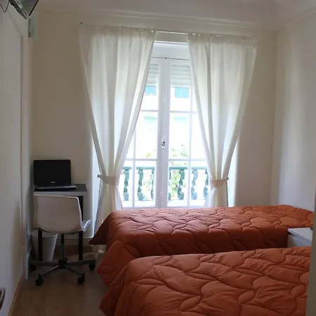 Metro-alameda Guest house Lisbon