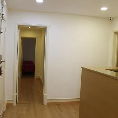 Guest house Metro-alameda *