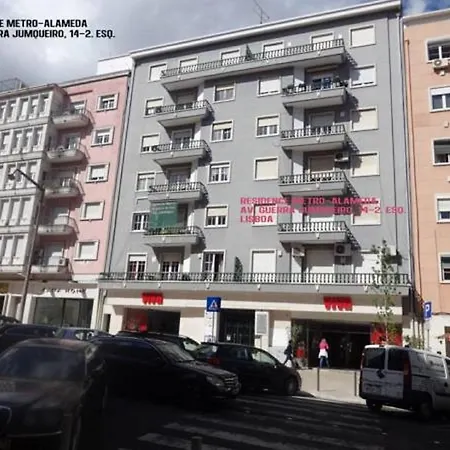 Metro-alameda בית הארחה