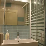 地铁阿拉米达住宅旅馆