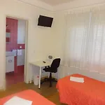地铁阿拉米达住宅旅馆 Lisboa