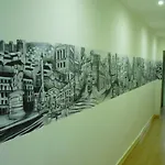 地铁阿拉米达住宅旅馆 *